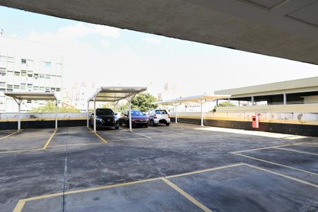 Apartamento à venda com 100m², 2 quartos e 2 vagas Apartamento à venda com 100m², 2 quartos e 2 vagasGaragem