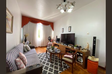 Apartamento à venda com 96m², 3 quartos e 1 vagaSala