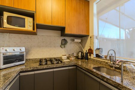 Casa de condomínio à venda com 70m², 2 quartos e 1 vagaCozinha