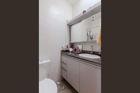 Casa de condomínio à venda com 70m², 2 quartos e 1 vagaBanheiro