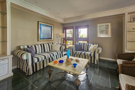 Apartamento para alugar com 500m², 5 quartos e 4 vagas Apartamento para alugar com 500m², 5 quartos e 4 vagasSala