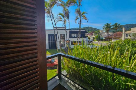 Apartamento para alugar com 500m², 5 quartos e 4 vagas Apartamento para alugar com 500m², 5 quartos e 4 vagasVaranda - Suíte 3