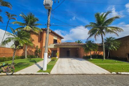 Apartamento para alugar com 500m², 5 quartos e 4 vagas Apartamento para alugar com 500m², 5 quartos e 4 vagasFachada