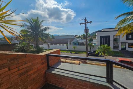 Apartamento para alugar com 500m², 5 quartos e 4 vagas Apartamento para alugar com 500m², 5 quartos e 4 vagasVaranda - Suíte 5