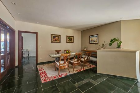 Apartamento para alugar com 500m², 5 quartos e 4 vagas Apartamento para alugar com 500m², 5 quartos e 4 vagasSala