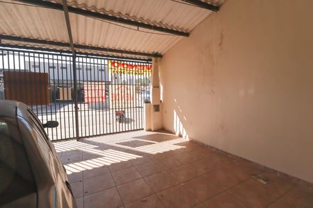 Casa à venda com 300m², 3 quartos e 3 vagas Casa à venda com 300m², 3 quartos e 3 vagasGaragem