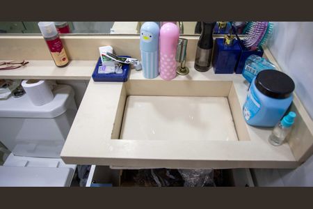 Casa à venda com 155m², 3 quartos e 4 vagasBanheiro Social