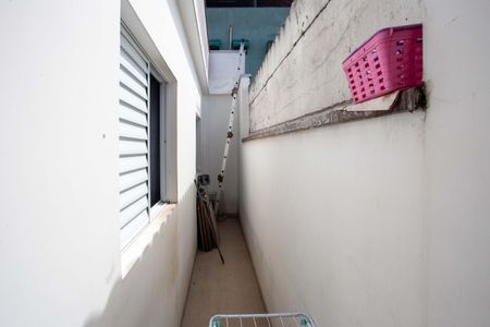 Casa à venda com 155m², 3 quartos e 4 vagasCorredor