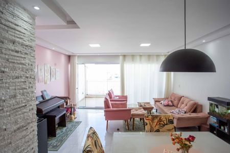 Casa à venda com 155m², 3 quartos e 4 vagasSala