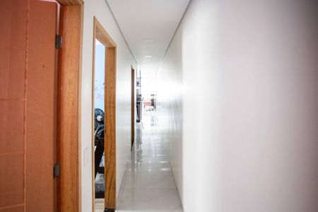 Casa à venda com 155m², 3 quartos e 4 vagasCorredor