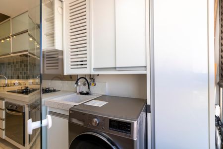 Apartamento à venda com 70m², 1 quarto e 1 vagaÁrea de Serviço