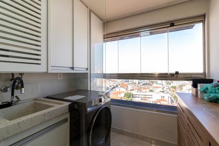 Apartamento à venda com 70m², 1 quarto e 1 vagaÁrea de Serviço
