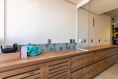 Apartamento à venda com 70m², 1 quarto e 1 vagaÁrea de Serviço