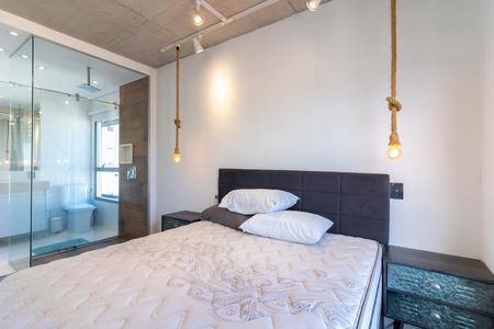 Apartamento à venda com 70m², 1 quarto e 1 vagaSuíte