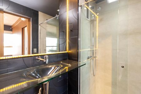 Apartamento à venda com 70m², 1 quarto e 1 vagaBanheiro 2