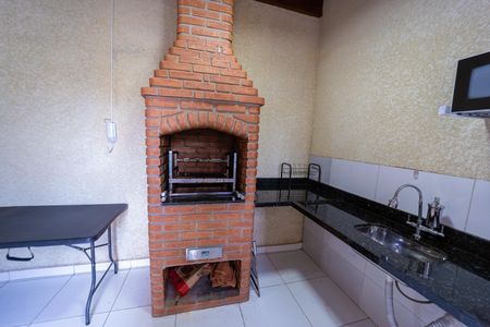 Apartamento à venda com 55m², 2 quartos e sem vagaÁrea comum - Salão de festas