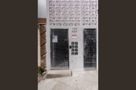 Apartamento para alugar com 28m², 1 quarto e sem vaga Apartamento para alugar com 28m², 1 quarto e sem vagaFachada + Placa