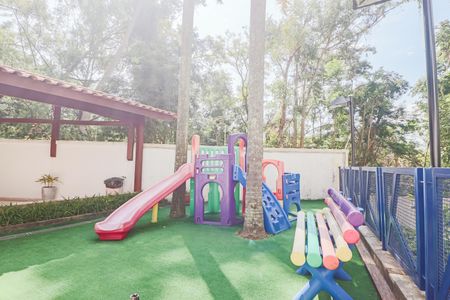 Apartamento à venda com 138m², 4 quartos e 3 vagas Apartamento à venda com 138m², 4 quartos e 3 vagasÁrea comum - Playground