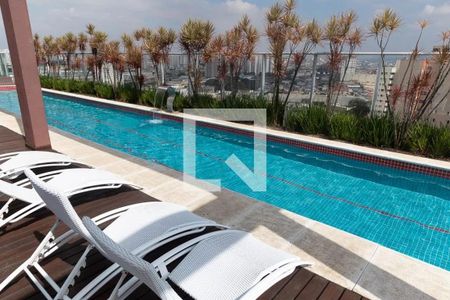 Studio à venda com 38m², 1 quarto e 1 vaga Studio à venda com 38m², 1 quarto e 1 vagaÁrea comum - Piscina