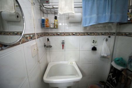 Apartamento à venda com 72m², 2 quartos e sem vagaÁrea de Serviço