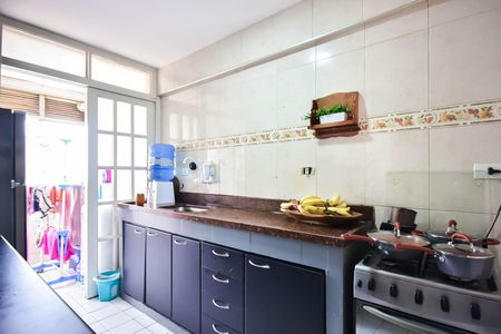 Apartamento para alugar com 74m², 2 quartos e 1 vaga Apartamento para alugar com 74m², 2 quartos e 1 vagaCozinha