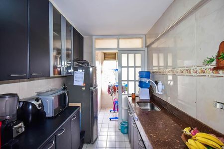 Apartamento para alugar com 74m², 2 quartos e 1 vaga Apartamento para alugar com 74m², 2 quartos e 1 vagaCozinha