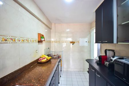 Apartamento para alugar com 74m², 2 quartos e 1 vaga Apartamento para alugar com 74m², 2 quartos e 1 vagaCozinha