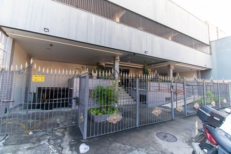 Apartamento à venda com 72m², 2 quartos e 1 vagaFachada