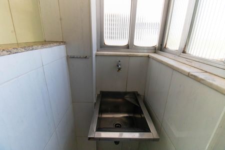 Apartamento à venda com 72m², 2 quartos e 1 vagaCozinha e Área de Serviço