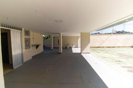 Apartamento à venda com 72m², 2 quartos e 1 vagaÁrea comum