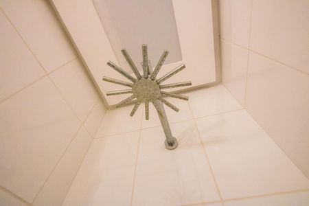 Casa de condomínio à venda com 133m², 3 quartos e 2 vagas Casa de condomínio à venda com 133m², 3 quartos e 2 vagasBanheiro social