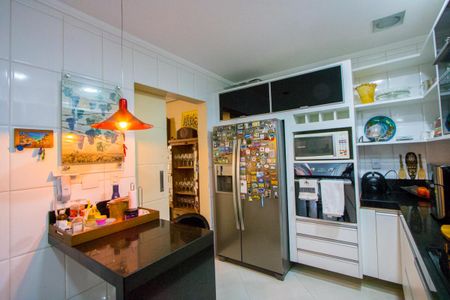 Casa de condomínio à venda com 133m², 3 quartos e 2 vagas Casa de condomínio à venda com 133m², 3 quartos e 2 vagasCozinha