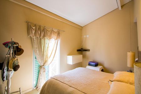 Casa de condomínio à venda com 133m², 3 quartos e 2 vagas Casa de condomínio à venda com 133m², 3 quartos e 2 vagasSuíte