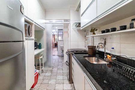Apartamento para alugar com 104m², 3 quartos e 2 vagas Apartamento para alugar com 104m², 3 quartos e 2 vagasCozinha