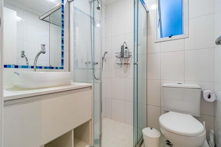 Apartamento para alugar com 104m², 3 quartos e 2 vagas Apartamento para alugar com 104m², 3 quartos e 2 vagasBanheiro social