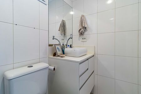 Apartamento para alugar com 104m², 3 quartos e 2 vagas Apartamento para alugar com 104m², 3 quartos e 2 vagasSuite 02 - Banheiro