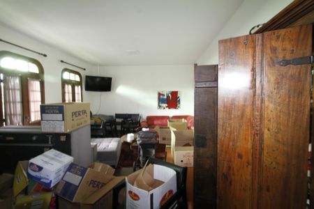 Casa à venda com 381m², 7 quartos e 2 vagasQuarto 5