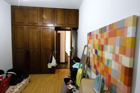 Casa à venda com 381m², 7 quartos e 2 vagasQuarto 1