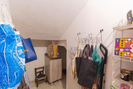 Casa à venda com 270m², 3 quartos e 3 vagas Casa à venda com 270m², 3 quartos e 3 vagasDespensa