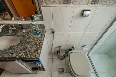 Apartamento à venda com 169m², 3 quartos e 2 vagas Apartamento à venda com 169m², 3 quartos e 2 vagasBanheiro