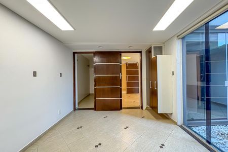 Casa de condomínio à venda com 342m², 3 quartos e 2 vagasÁrea comum