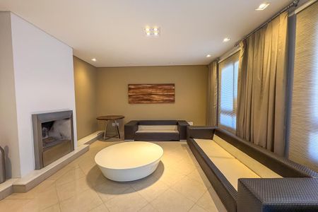 Casa de condomínio à venda com 342m², 3 quartos e 2 vagasSala