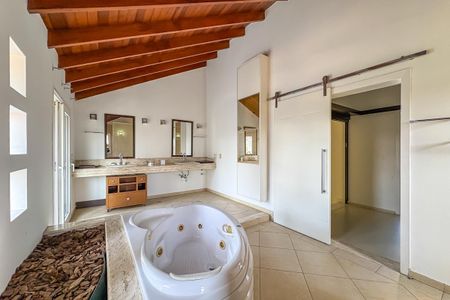 Casa de condomínio à venda com 342m², 3 quartos e 2 vagasBanheiro da Suíte 3