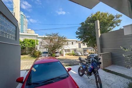 Casa de condomínio à venda com 342m², 3 quartos e 2 vagasVista da Sala