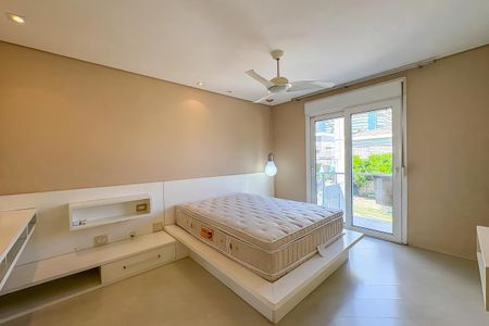 Casa de condomínio à venda com 342m², 3 quartos e 2 vagasSuíte 2