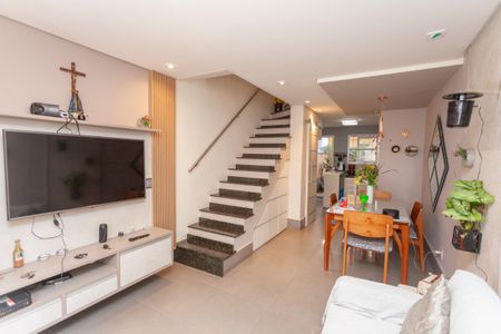 Casa à venda com 65m², 1 quarto e 2 vagasSala