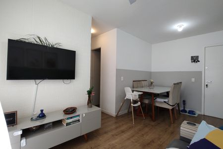 Apartamento para alugar com 60m², 2 quartos e 1 vaga Apartamento para alugar com 60m², 2 quartos e 1 vagaSala