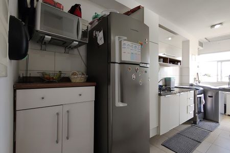 Apartamento para alugar com 60m², 2 quartos e 1 vaga Apartamento para alugar com 60m², 2 quartos e 1 vagaCozinha - Armários