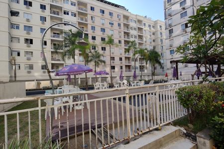 Apartamento para alugar com 60m², 2 quartos e 1 vaga Apartamento para alugar com 60m², 2 quartos e 1 vagaÁrea comum - Piscina