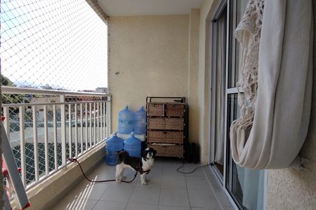 Apartamento para alugar com 60m², 2 quartos e 1 vaga Apartamento para alugar com 60m², 2 quartos e 1 vagaVaranda